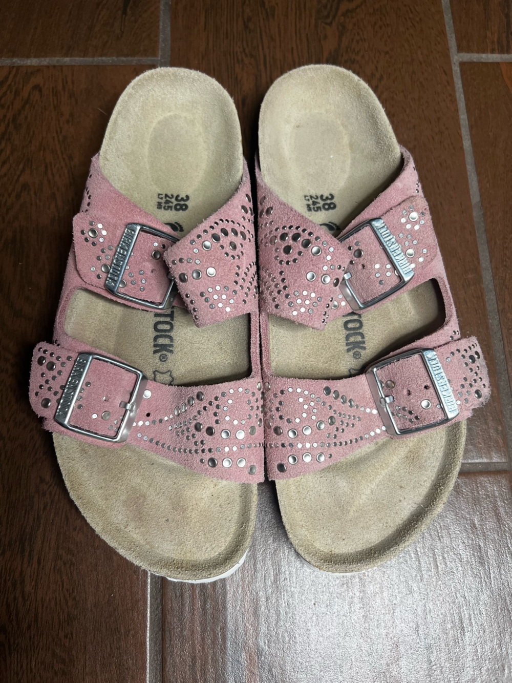 Birkenstock Pink Studded Suede Arizona Sandals Women’s Size EU 38 US 7/7.5